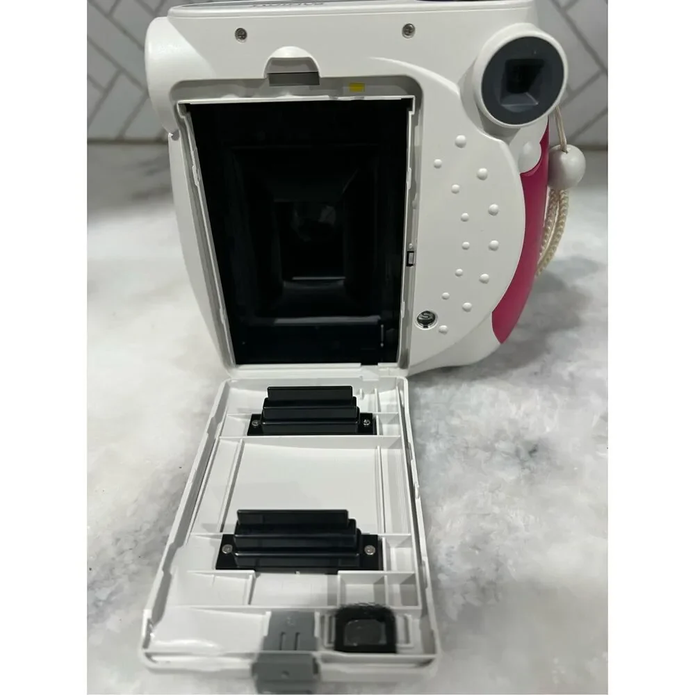Used Fujifilm Instax Mini 7S Instant Film Camera (White with Pink trim)